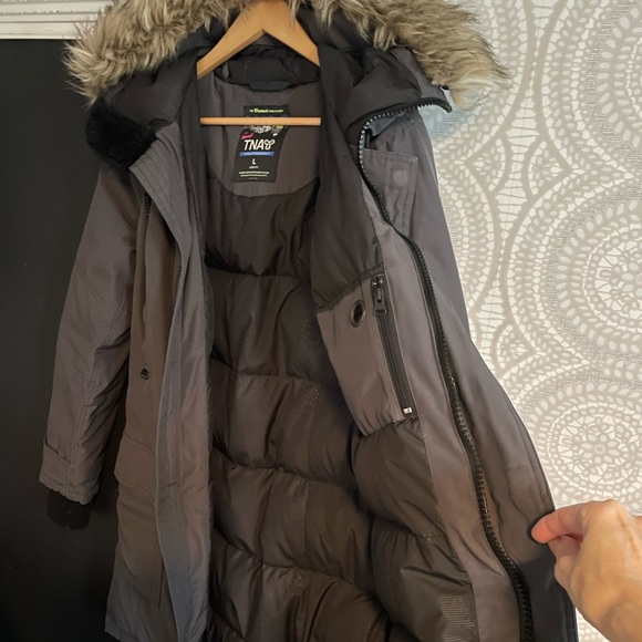TNA Bancroft Parka - Picture 4 of 11